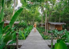 Двухместный номер Standard с красивым видом из окна двуспальная кровать в Jungle Koh Kood Resort