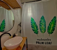 № 11 (Самая большая кровать Kingsize Bed) в Home