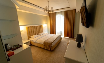 Двухместный номер Deluxe двуспальная кровать в Отель Shohjahon Palace