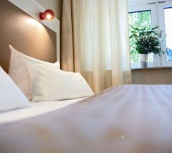 Трёхместный номер Standard в Hotel Domicil Hamburg by Golden Tulip