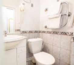 Двухместный номер с 2 односпальными кроватями в East-West