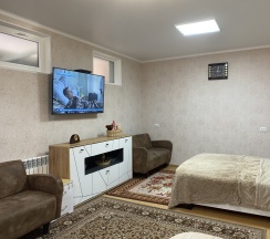 Четырёхместный семейный номер Superior с видом на внутренний двор в Holiday Home