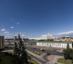 Апартаменты Comfort в 3-комн. апарты в самом центре города на проспект. Победителей 1