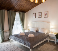 Альпийский домик в Иртышская Ривьера