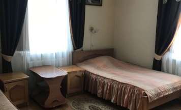 Трёхместный номер Comfort c 1 комнатой с видом на внутренний двор в Копыл