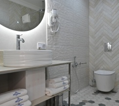 Двухместный номер Standard с балконом двуспальная кровать в Жемчужина