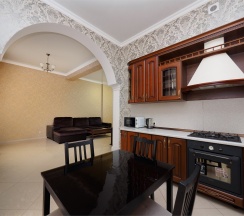 Апартаменты GRAND  3-х комнатный, 4-х местный номер с балконом в Ниагара фоллс