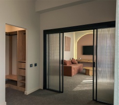 Люкс с видом на крепость в Марена