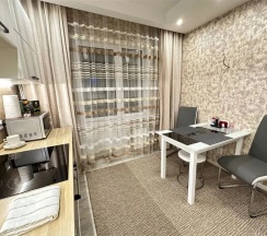 Двухместные апартаменты c 1 комнатой (двуспальная кровать) в Fresh Room на улице Маршала Устинова 3