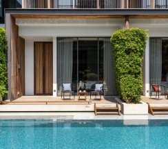 Двухместный с доступом в бассейн люкс Executive двуспальная кровать в Villa Deva Resort & Hotel Bangkok