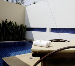 Pool вилла в La Flora Resort Patong