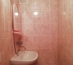 Эконом четырехместный двухкомнатный в Амакс