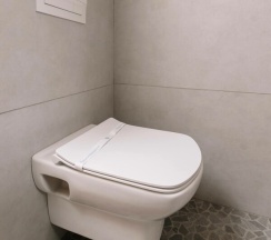 Спальня в лесу для двоих в Август