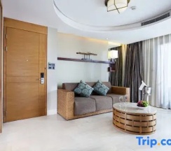 Двухместный люкс Deluxe с видом на реку (двуспальная кровать) в Sanya Phoenix Waterside Gloria Resort
