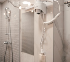 Двухместный люкс двуспальная кровать в Библиотель