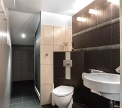 3-комнатные апартаменты студия Таврическая ул., 11 в MyHome YourHome (МайХоум ЙоХоум) на улице Таврическая