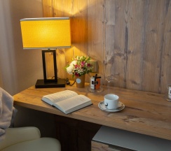 Люкс - с 1 спальней в Ангара