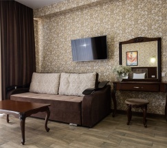 Люкс с балконом и видом на море в Karap palace hotel