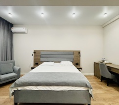 Полулюкс Дабл в Buta Hotel