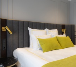 Делюкс с террасой и видом на Кремль в Генрих