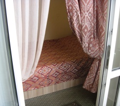 Двухместный номер Economy двуспальная кровать в Инкит