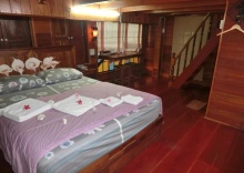 Четырёхместное бунгало Deluxe с балконом 2 отдельные кровати в Klong Suan Plu Resort