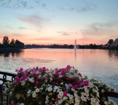 Апартаменты с 3 комнатами с красивым видом из окна в Rooms4Rent