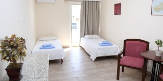 Ороклини: Отель Antonis G. Hotel Apartments