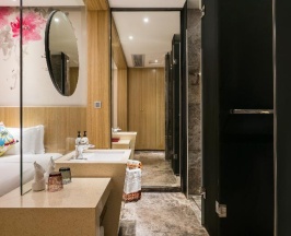 Двухместный номер Superior с видом на город двуспальная кровать в Paco Hotel Guangzhou Dongfeng Road Branch