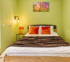 Трёхместная студия Comfort в Апартаменты Room-Room Кировский 1