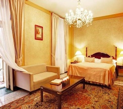 Четырёхместный номер Standard в Bohemia Plaza Residence