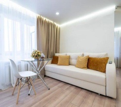 Двухместные апартаменты с балконом и с видом на город двуспальная кровать в Апартаменты с круглосуточным заселением 24/7