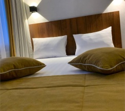 Семейный двухкомнатный номер с джакузи и сауной в Loft Boutique