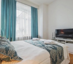 Апартаменты с 3 комнатами с балконом в GM Apartments
