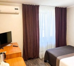 Номер стандарт эконом с 1 двуспальной кроватью (с завтраком) в Баваренок