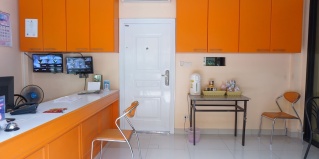 Ранонг: Отель Jirasin Hotel & Apartment