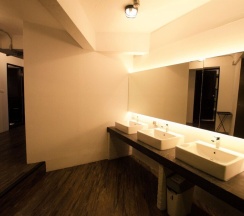 Кровать в общем номере (женский номер) в STrips the Poshtel - Hostel