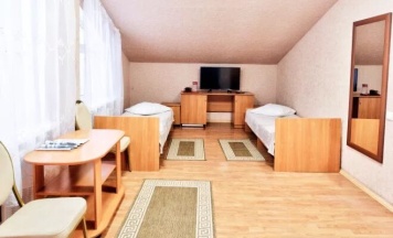 Трёхместный номер Standard в Радуга