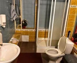 Номер эконом с 2 односпальными кроватями в Long House