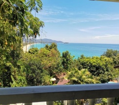 Номер Deluxe рядом с пляжем в On The Hill Karon Resort