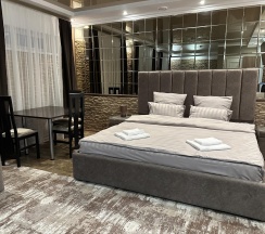 Номер комфорт люкс в Корона