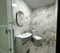 Гостевой коттедж в Grizzly house