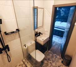 Комфорт с балконом в City creek