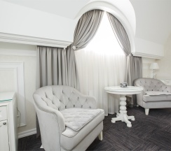 Family Room в Столица