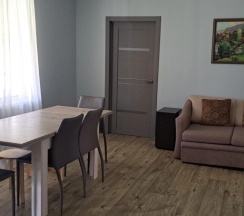 Семейный коттедж с красивым видом из окна в Лукаморие