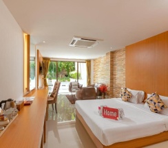 Семейный люкс в Club Bamboo Boutique Patong Beach Resort