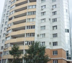 3-комнатные апартаменты улучшенные в Сутки26 на улице Дунаевского