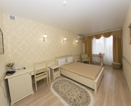 Полулюкс SNGL/DBL в Оскар