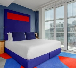Двухместный номер Corner Executive двуспальная кровать в Room Mate Aitana, Amsterdam