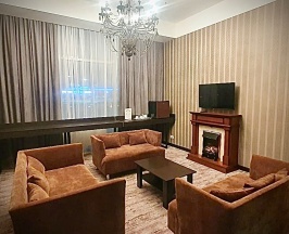 "Люкс улучшенный"(спальня и гостиная) в Такт